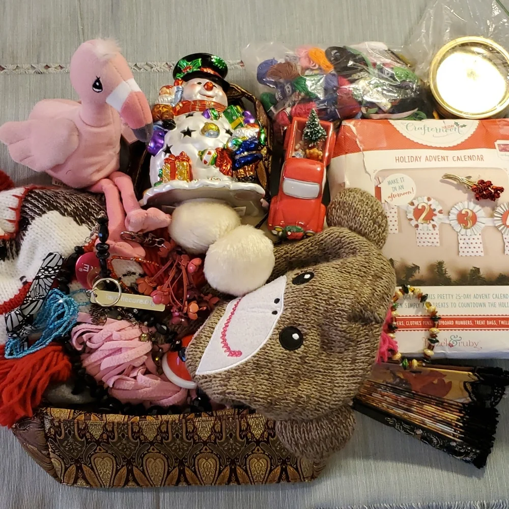Bundle of Random Item's - Picture 1 of 14
